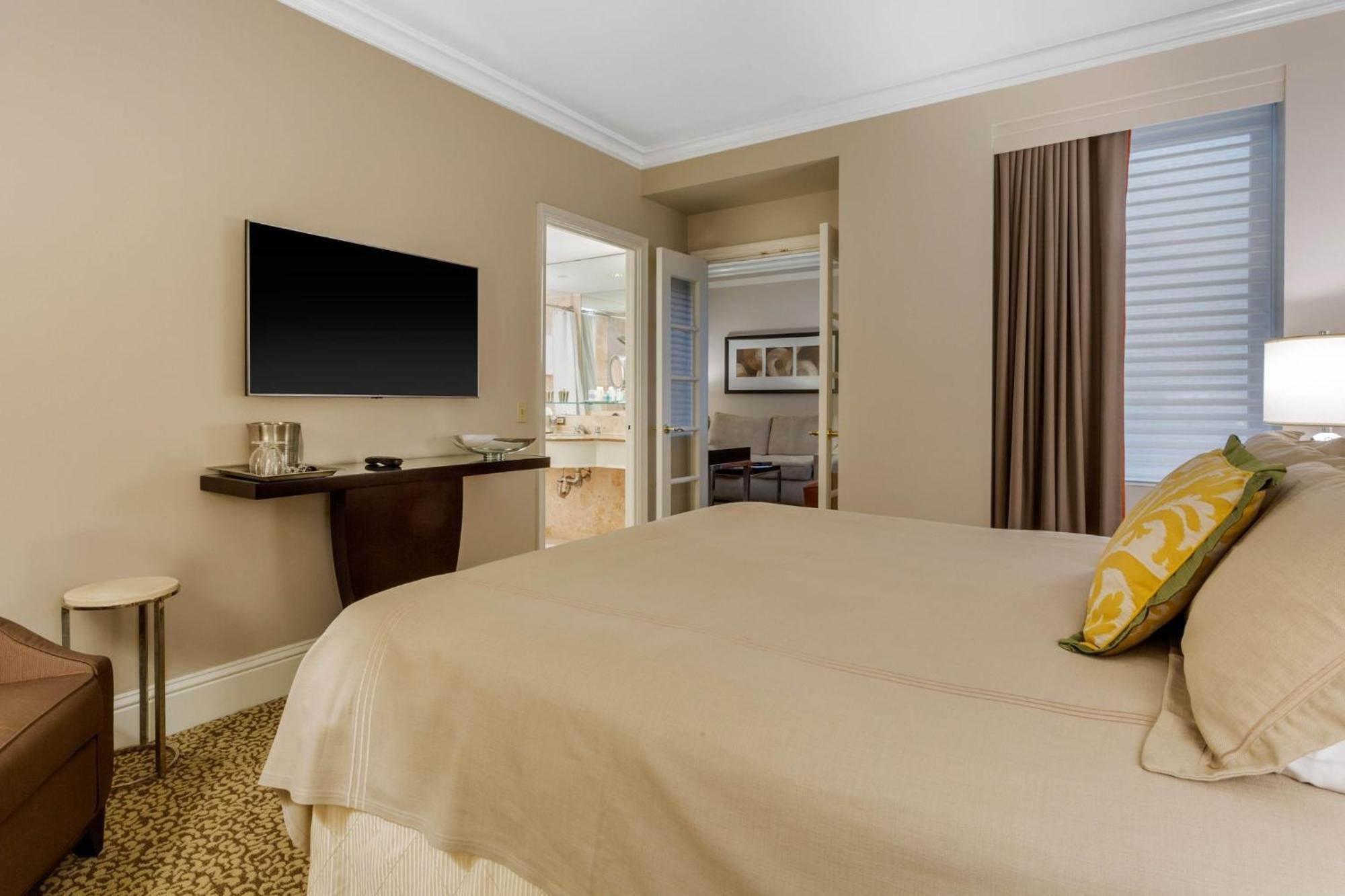 Berkshire Suite,1295796775:JPEG