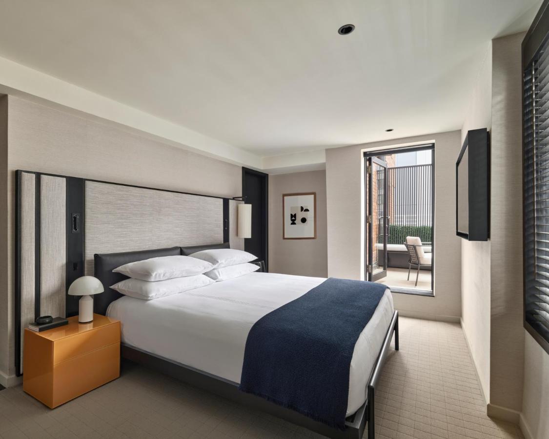 Premium NoMad King Balcony,1756405551:JPEG