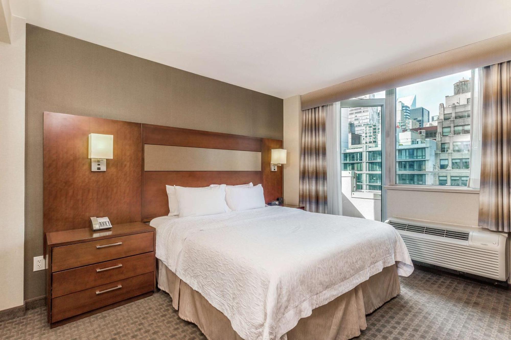 King Room Balcony,1551517816:JPEG