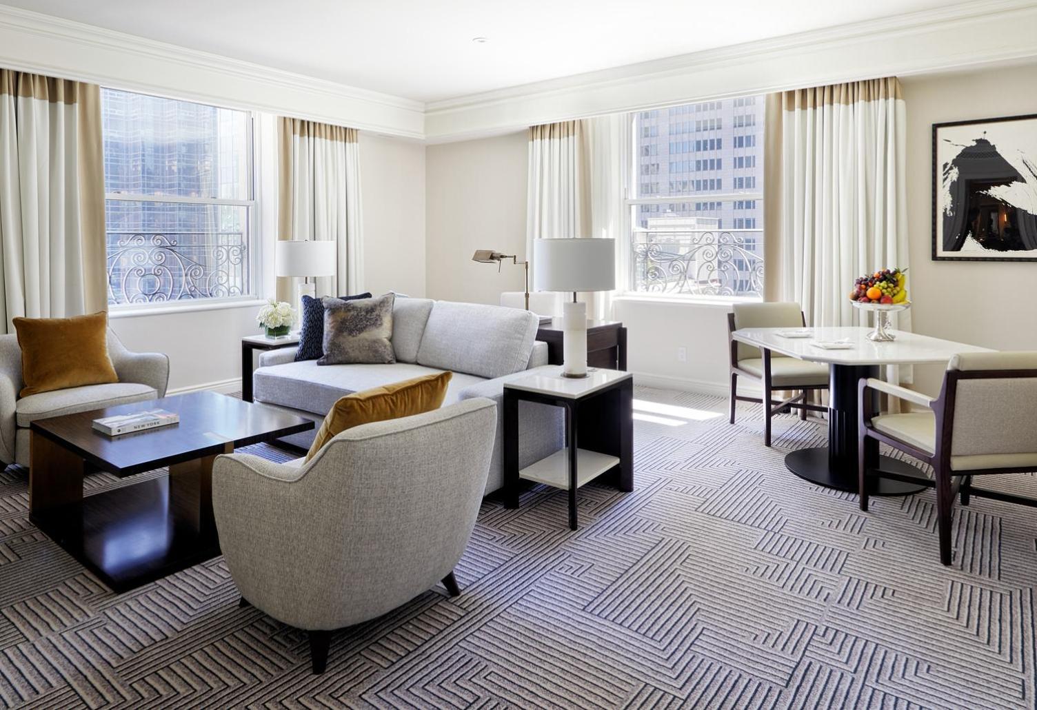 Deluxe King Suite,1625482806:JPEG