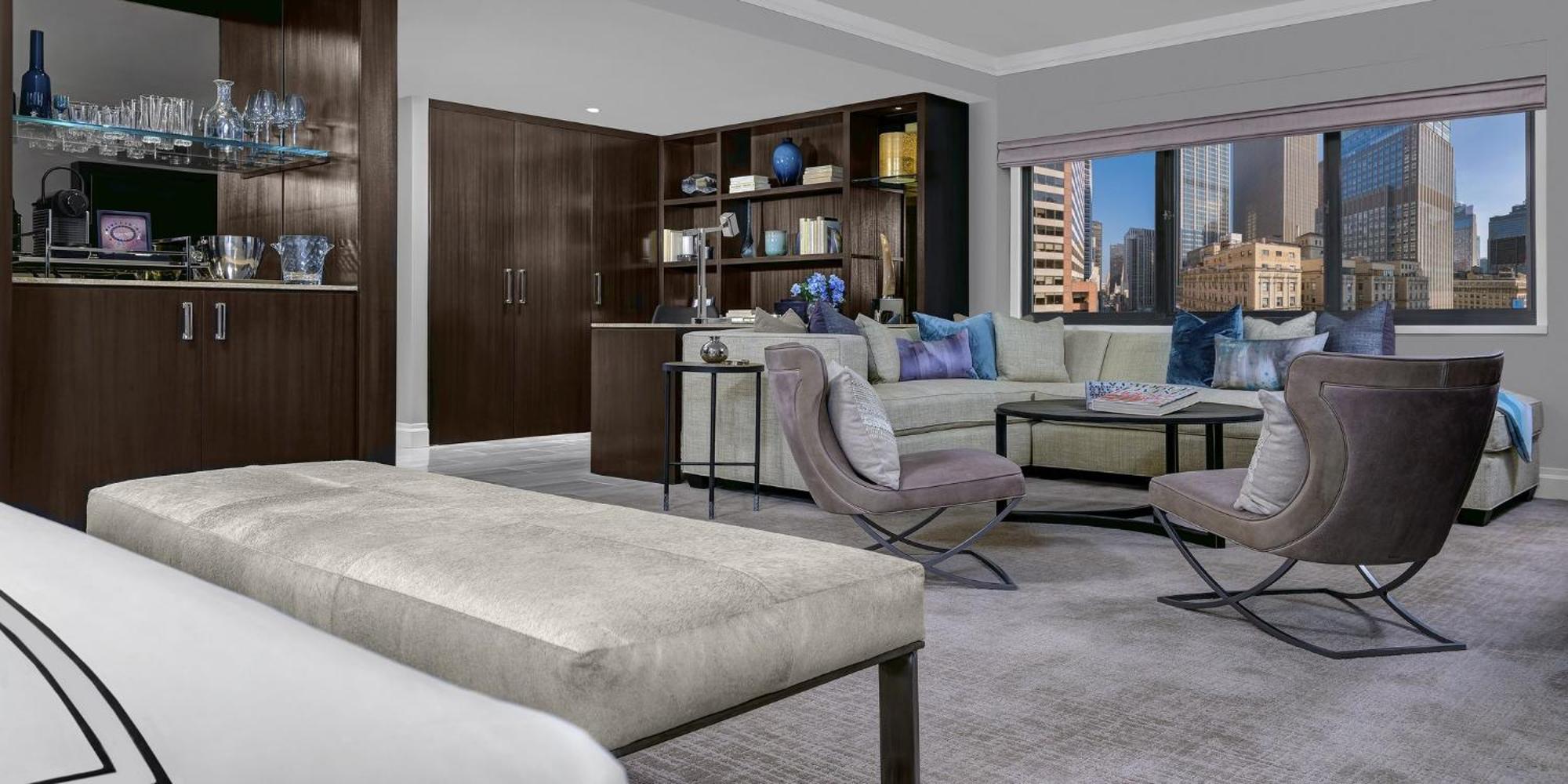 Suite King com Área de Estar - Piso Manhattan