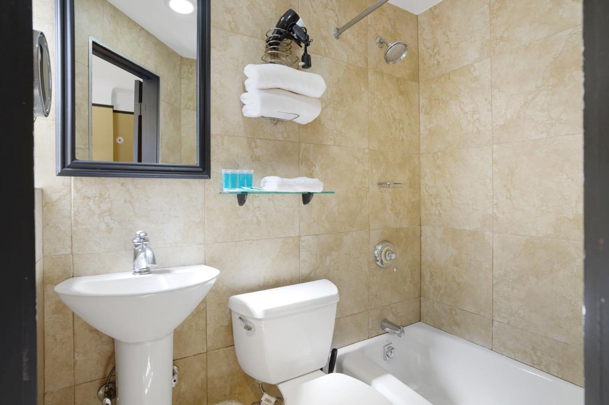 Two-Bedroom Apartment,1702179873:JPEG