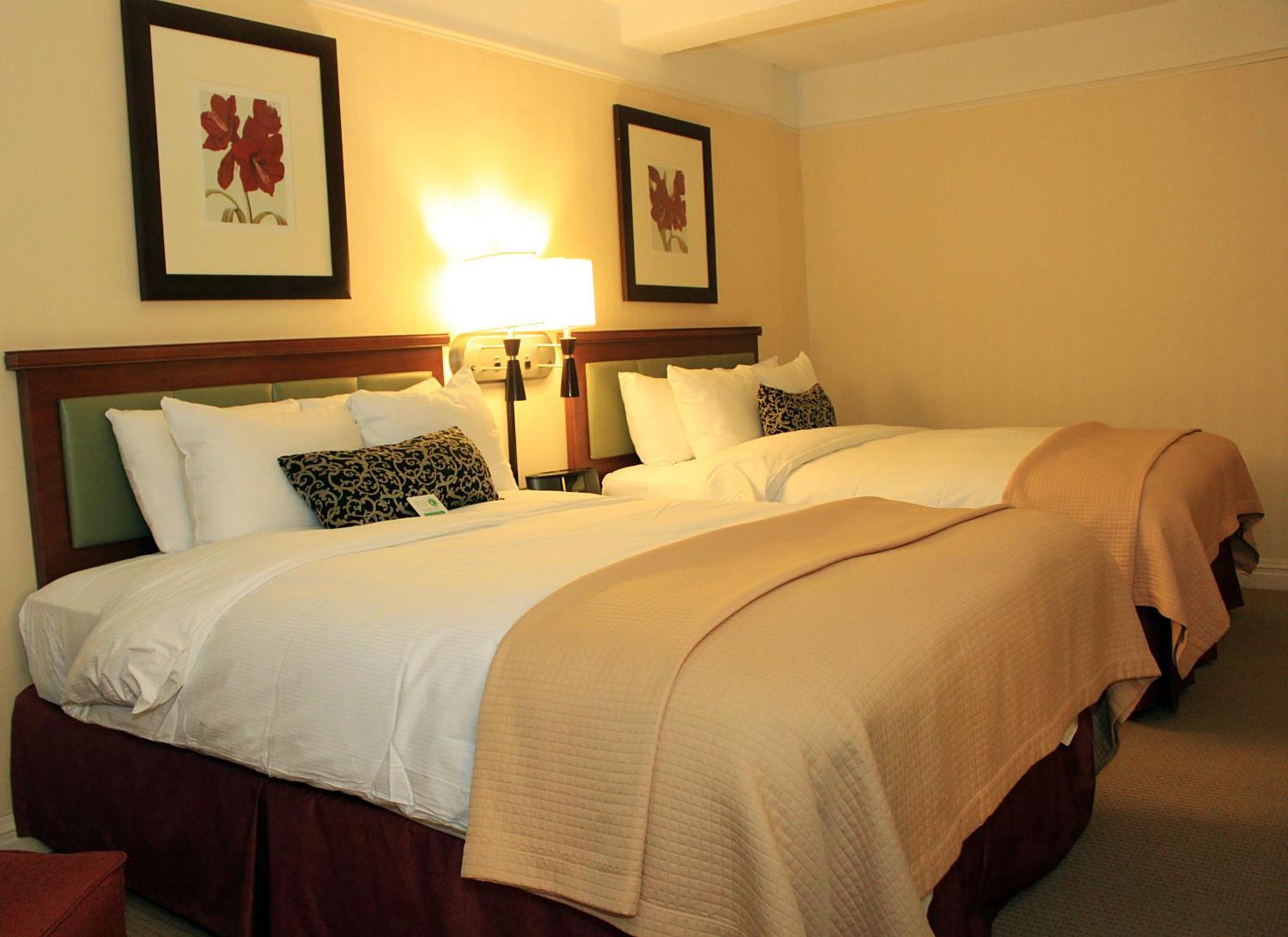 Deluxe Room with Two Queen Beds,1663735938:JPEG