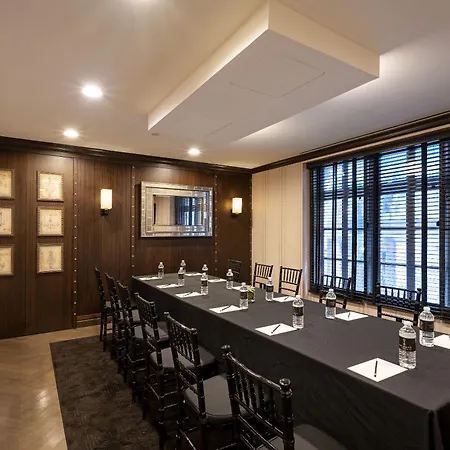 The Iroquois Times Square, A Small Luxury Hotel-3